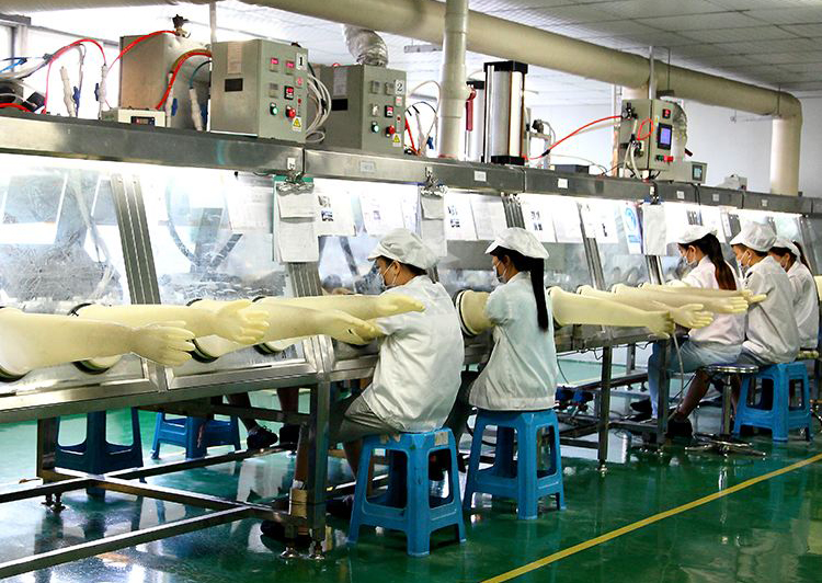 AOT battery <a href=https://www.aotbattery.com/Glove-Box.html target='_blank'>glove box</a> factory